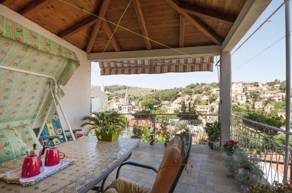 Apartments Gorana Splitska Bilik gambar