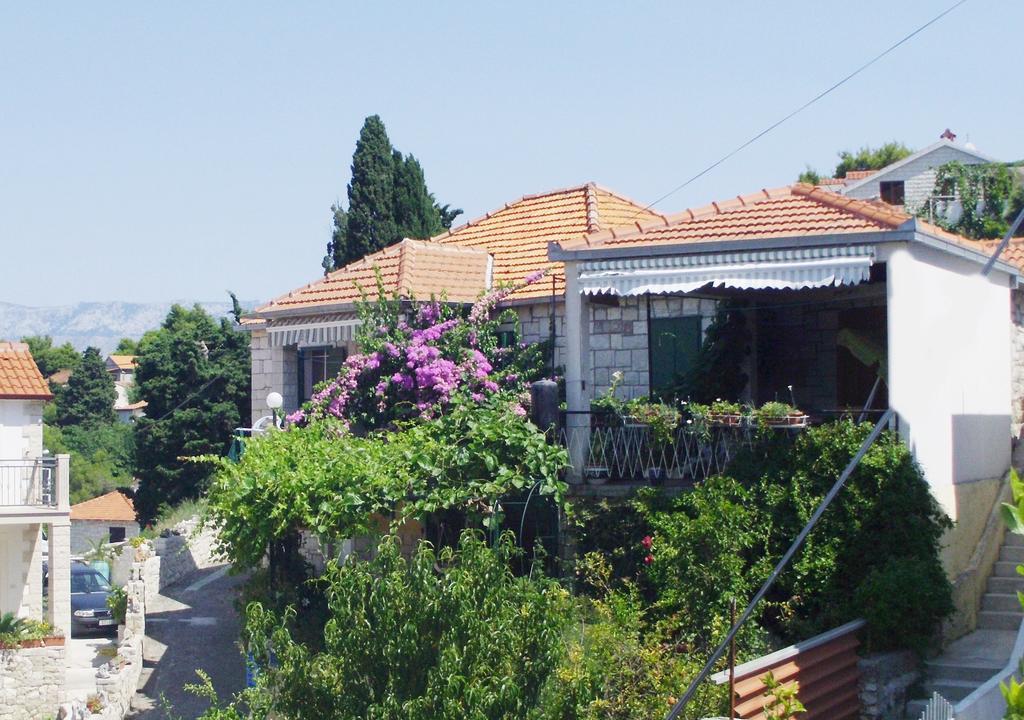 Apartments Gorana Splitska Luaran gambar